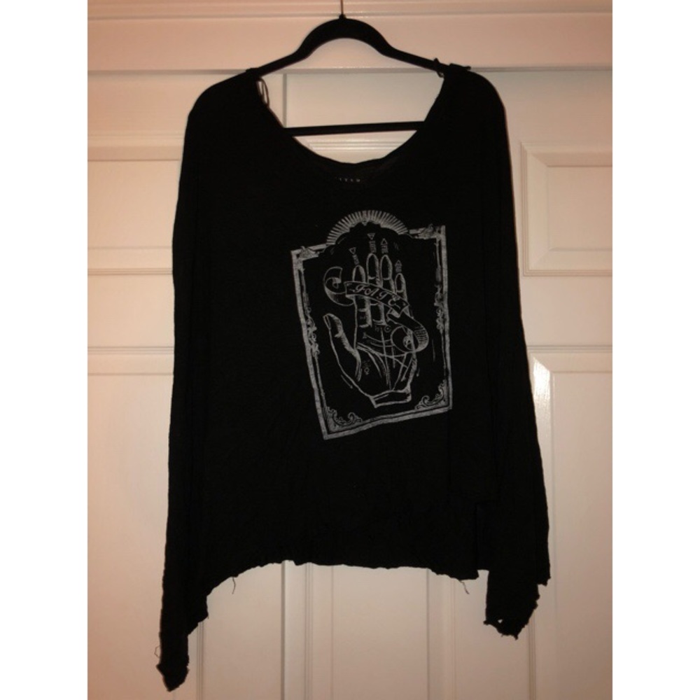 Black shirt